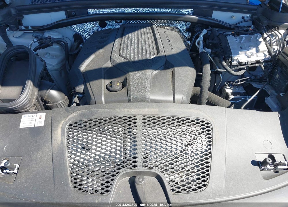 2024 PORSCHE MACAN T VIN: WP1AA2A59RLB17464