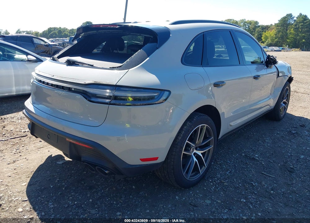 2024 PORSCHE MACAN T VIN: WP1AA2A59RLB17464