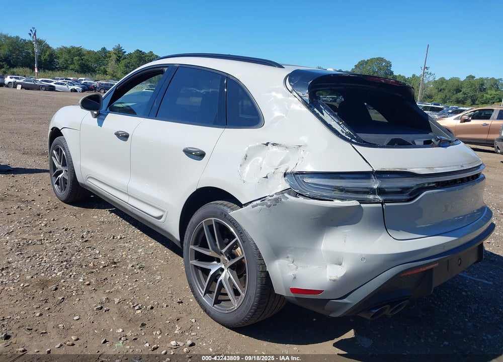 2024 PORSCHE MACAN T VIN: WP1AA2A59RLB17464