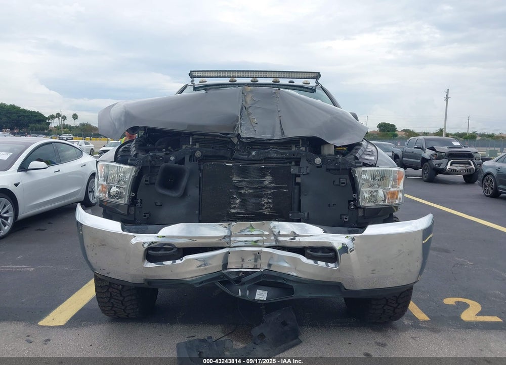 2018 RAM 2500 TRADESMAN 4X4 6'4 BOX VIN: 3C6UR5CL0JG368855