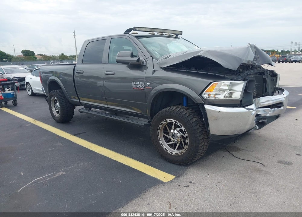 2018 RAM 2500 TRADESMAN 4X4 6'4 BOX VIN: 3C6UR5CL0JG368855