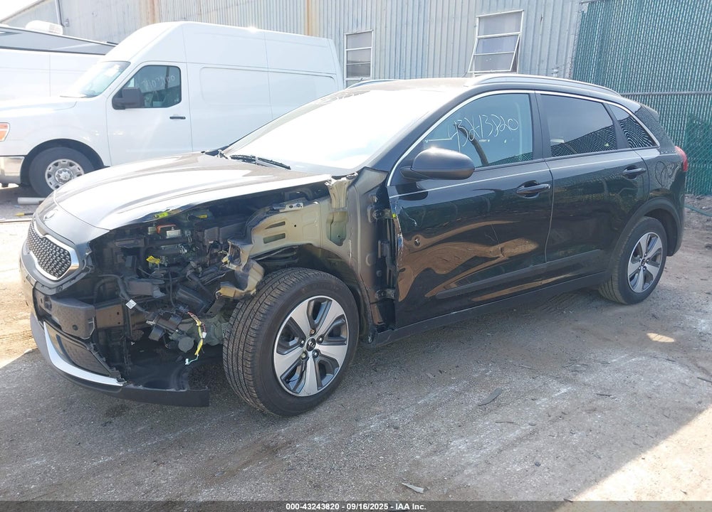 2018 KIA NIRO LX VIN: KNDCB3LC4J5204156