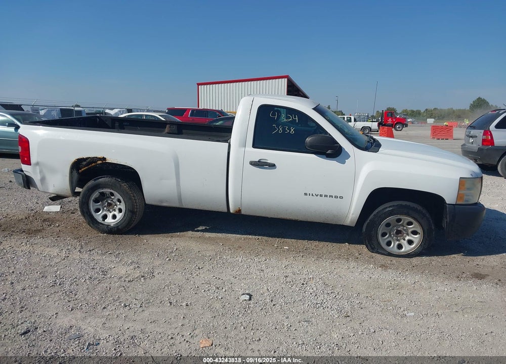 2011 CHEVROLET SILVERADO 1500 WORK TRUCK VIN: 1GCNCPE06BZ409987