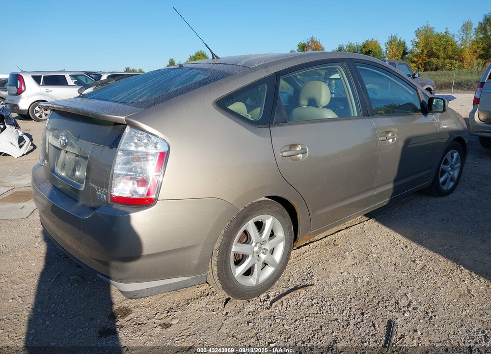 2008 TOYOTA PRIUS TOURING VIN: JTDKB20U883452757