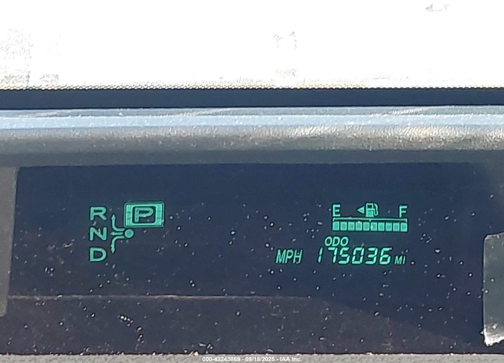 2008 TOYOTA PRIUS TOURING VIN: JTDKB20U883452757