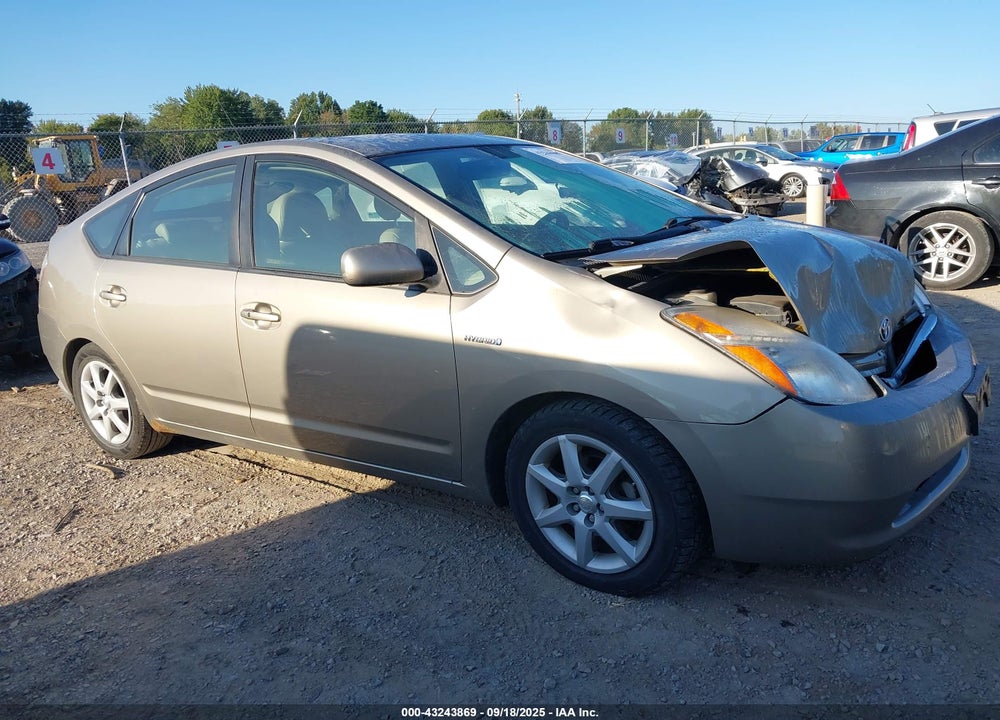 2008 TOYOTA PRIUS TOURING VIN: JTDKB20U883452757