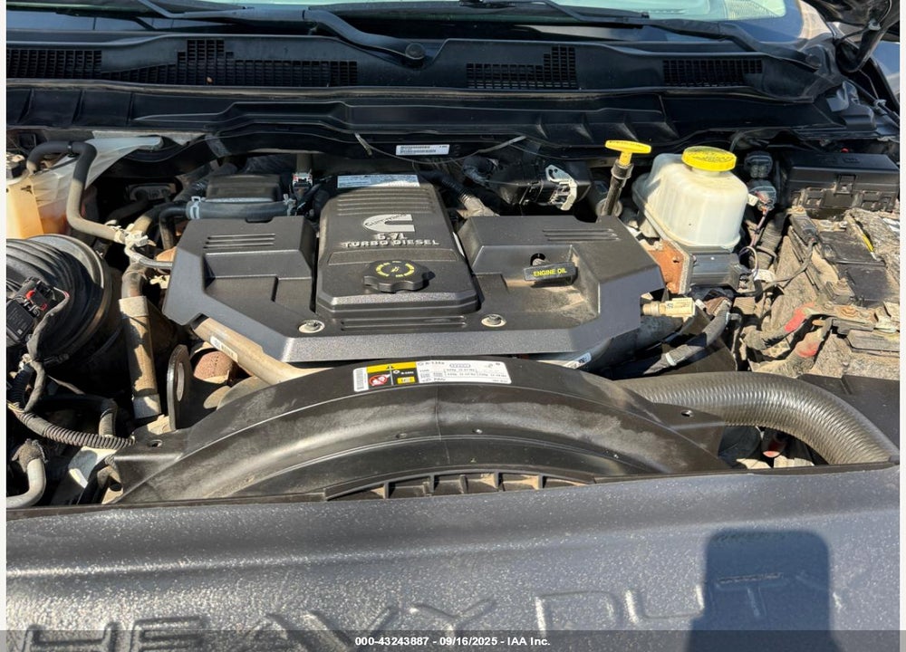2018 RAM 5500 CHASSIS TRADESMAN/SLT/LAIE VIN: 3C7WRMEL5JG317931