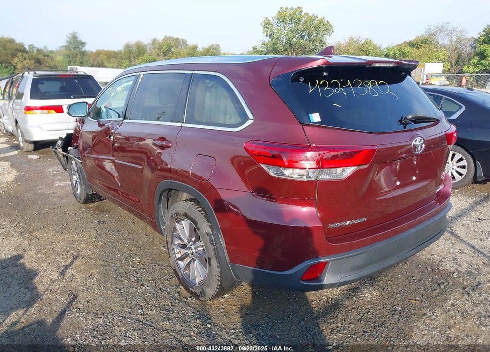 2017 TOYOTA HIGHLANDER VIN: 5TDJZRFH0HS475572