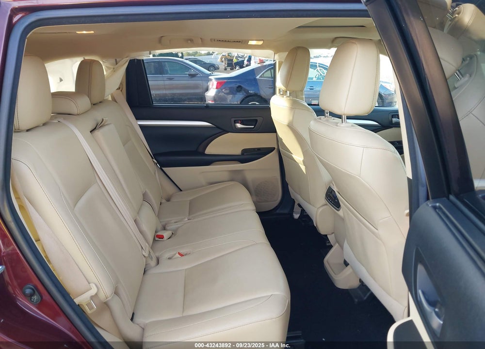 2017 TOYOTA HIGHLANDER VIN: 5TDJZRFH0HS475572