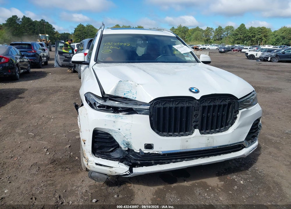 2022 BMW X7 VIN: 5UXCW2C00N9L75651