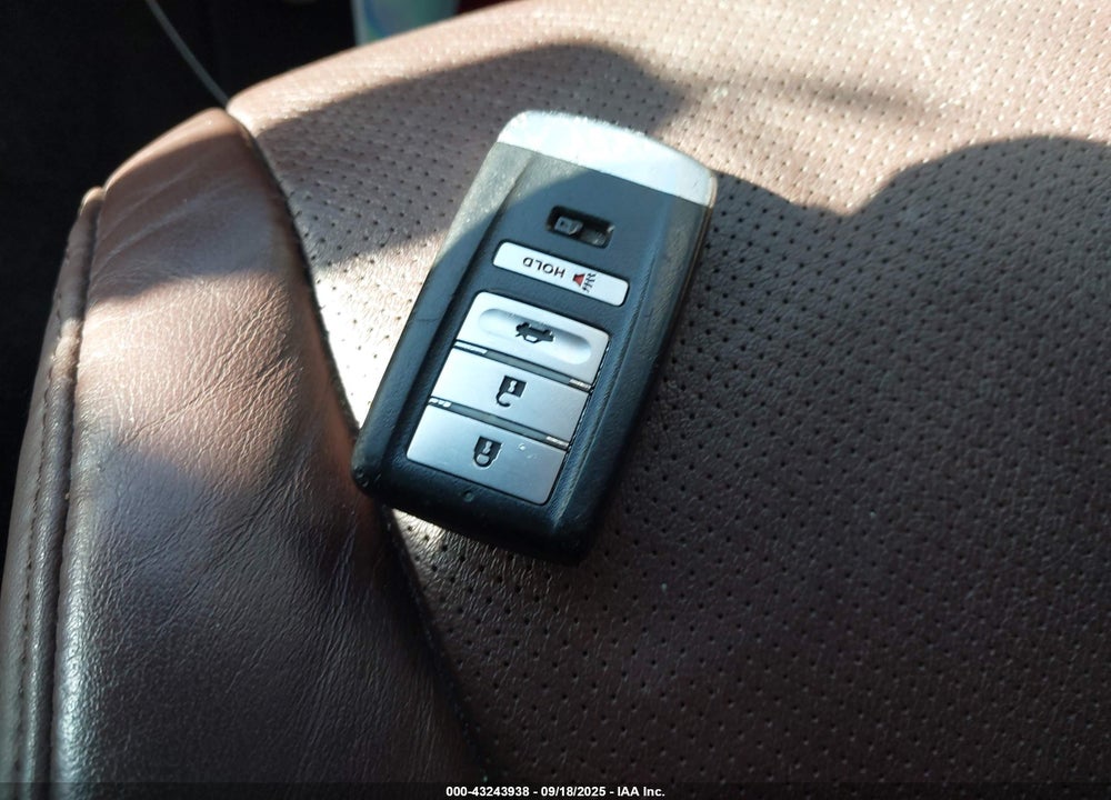 2015 ACURA TLX VIN: 19UUB2F52FA017297