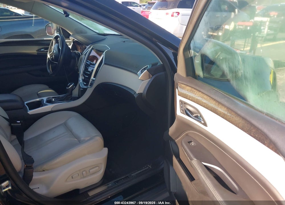2016 CADILLAC SRX VIN: 3GYFNBE37GS533681