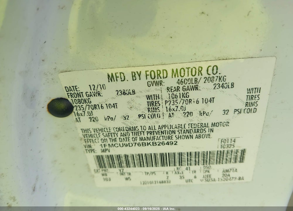 2011 FORD ESCAPE VIN: 1FMCU9D76BKB26492