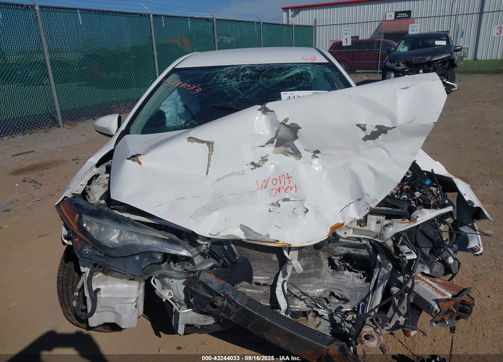 2017 TOYOTA COROLLA VIN: 5YFBURHEXHP656306