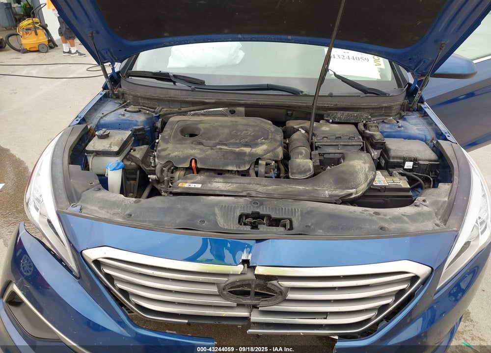 2016 HYUNDAI SONATA SE VIN: 5NPE24AF7GH352144