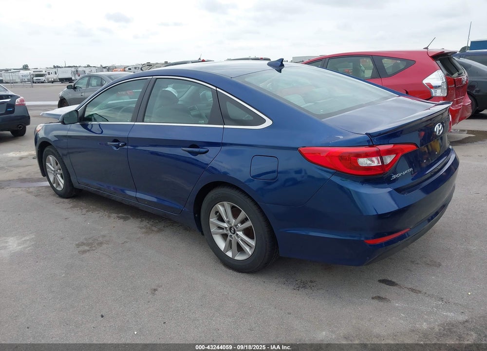 2016 HYUNDAI SONATA SE VIN: 5NPE24AF7GH352144