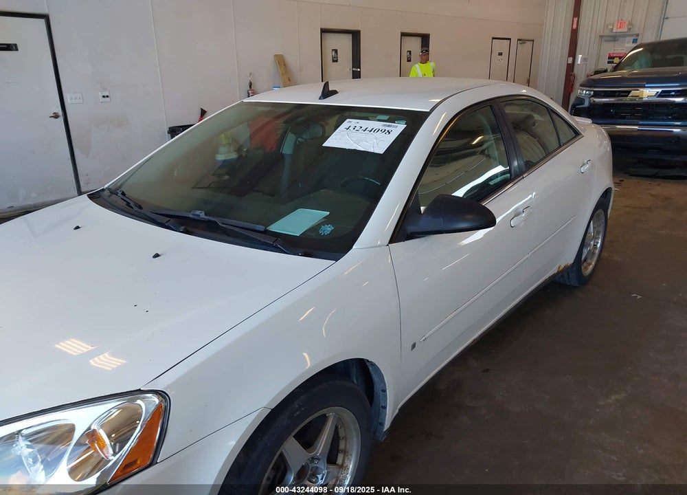 2008 PONTIAC G6 VIN: 1G2ZG57B384165816