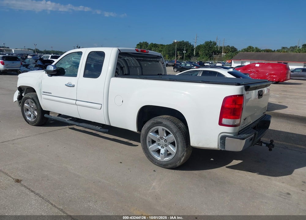 2013 GMC SIERRA 1500 SLE VIN: 1GTR1VE07DZ106845