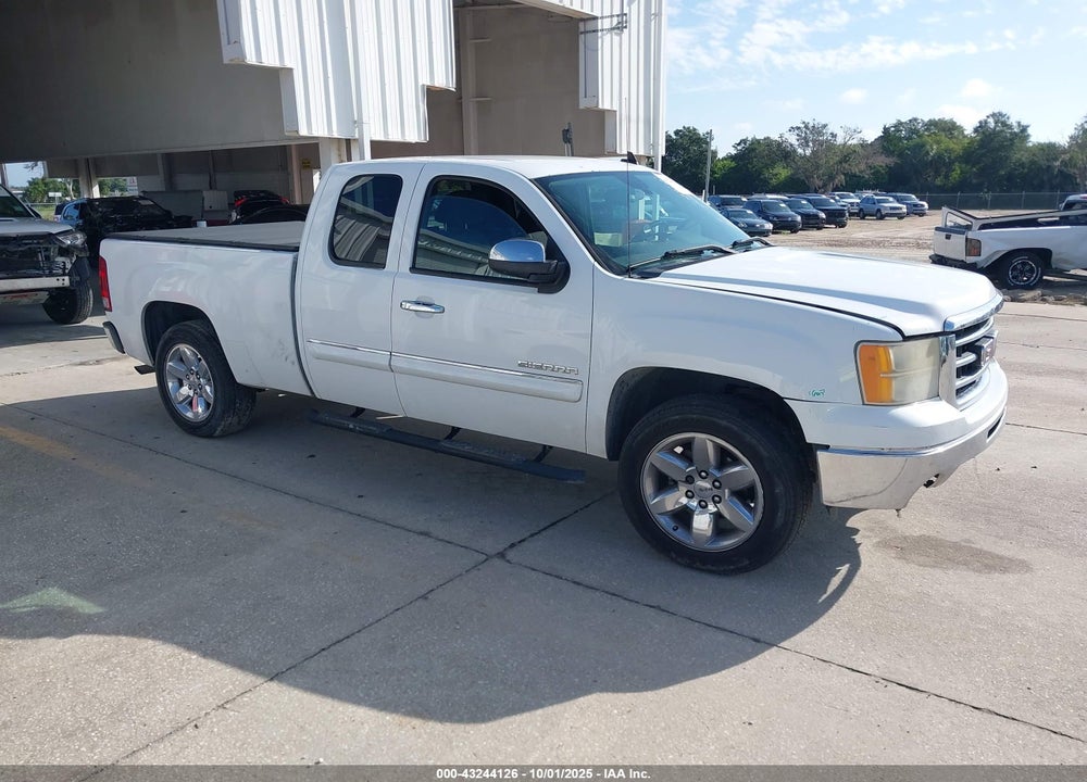 2013 GMC SIERRA 1500 SLE VIN: 1GTR1VE07DZ106845
