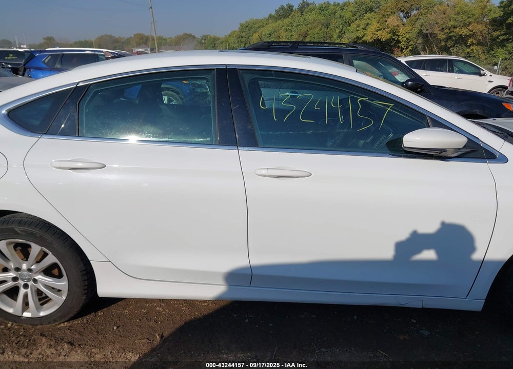 2016 CHRYSLER 200 VIN: 1C3CCCAB5GN168479