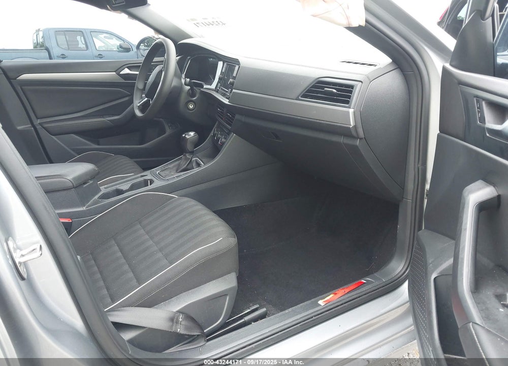 2023 VOLKSWAGEN JETTA 1.5T SPORT VIN: 3VWBM7BU5PM059250