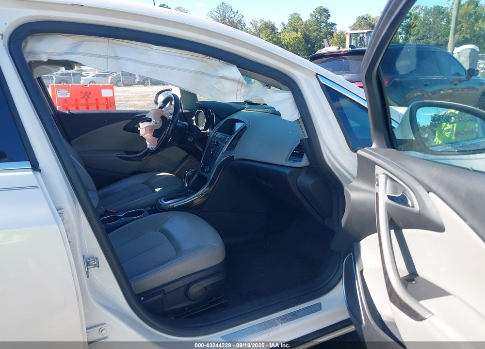 2016 BUICK VERANO VIN: 1G4PP5SK0G4133099