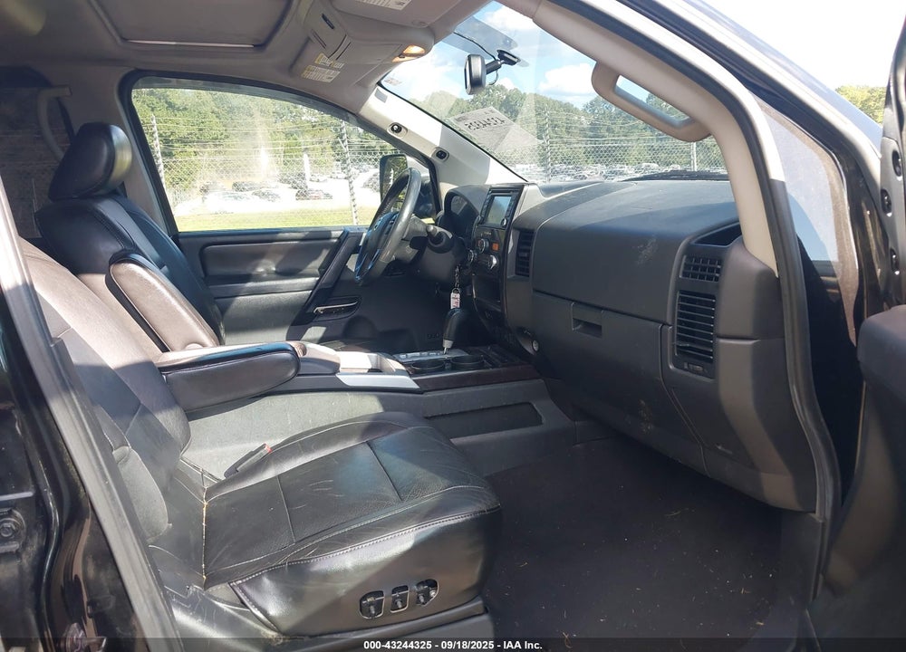 2014 NISSAN TITAN SL VIN: 1N6AA0EC2EN505887