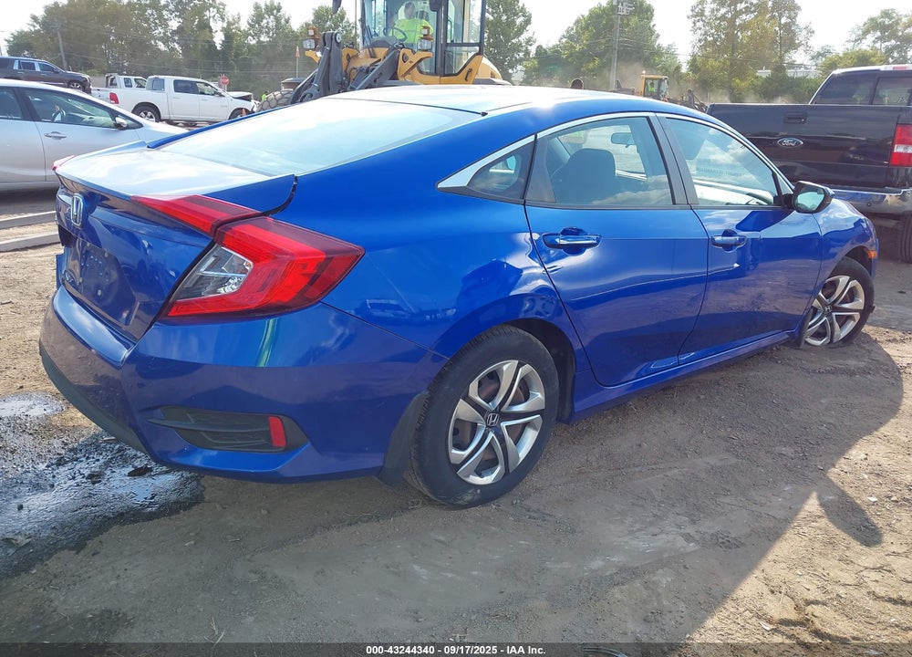 2018 HONDA CIVIC VIN: 19XFC2F6XJE015915