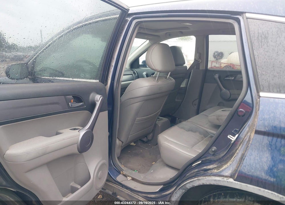 2008 HONDA CR-V EX-L VIN: JHLRE487X8C017919