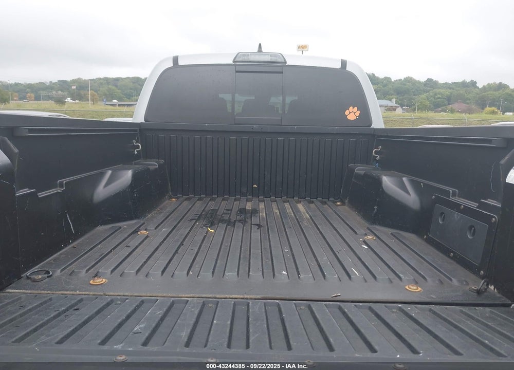 2019 TOYOTA TACOMA VIN: 5TFAZ5CN5KX077374