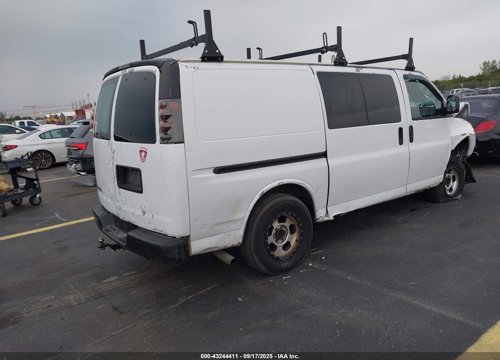 2007 CHEVROLET EXPRESS WORK VAN VIN: 1GCFG15T171185291