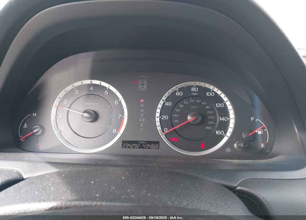 2010 HONDA ACCORD VIN: 1HGCS1B71AA003283
