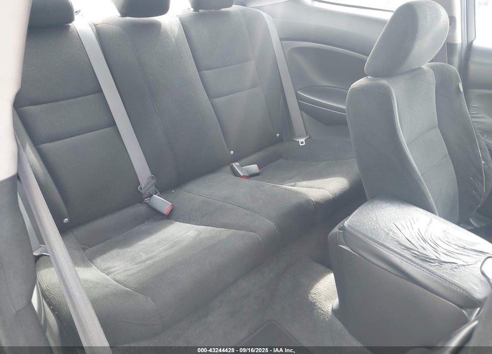 2010 HONDA ACCORD VIN: 1HGCS1B71AA003283