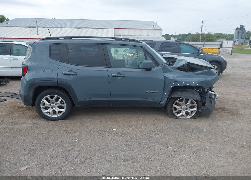 2018 JEEP RENEGADE LATITUDE 4X4 VIN: ZACCJBBB2JPJ17348