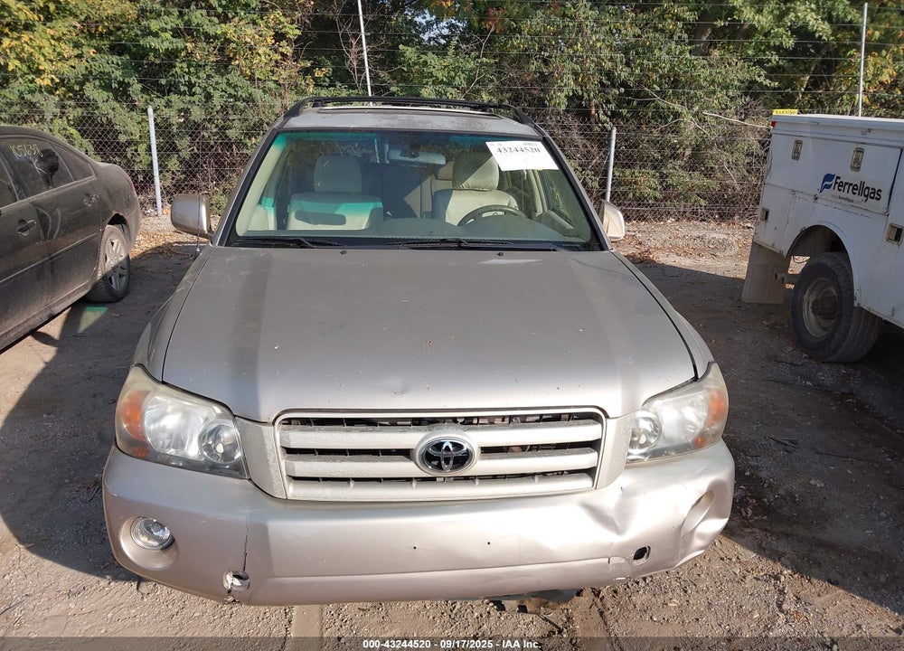 2005 TOYOTA HIGHLANDER V6 VIN: JTEEP21A750104640