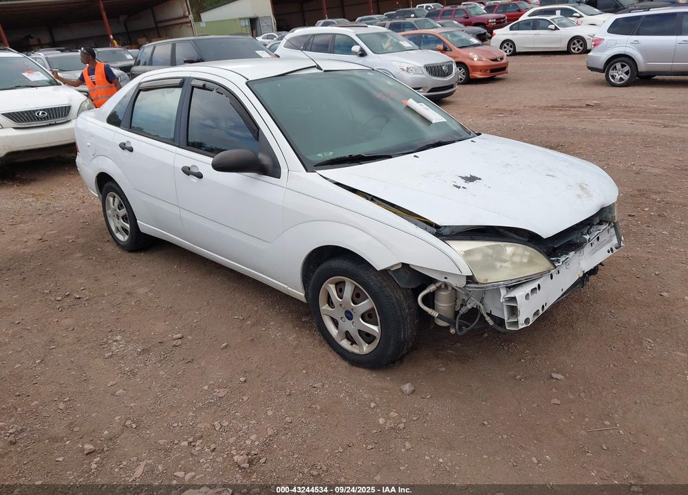 2005 FORD FOCUS ZX4 VIN: 1FAFP34N45W217865
