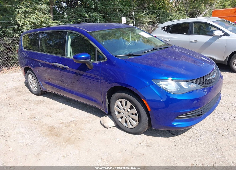 2018 CHRYSLER PACIFICA L VIN: 2C4RC1AG4JR293327