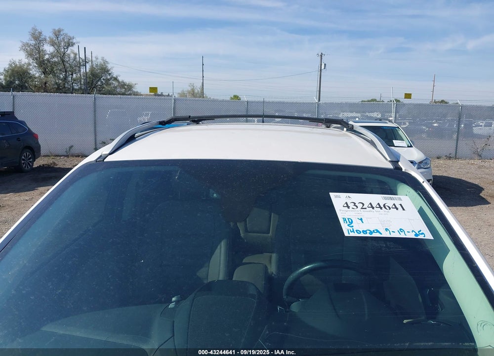 2018 FORD ESCAPE VIN: 1FMCU9J98JUC07941