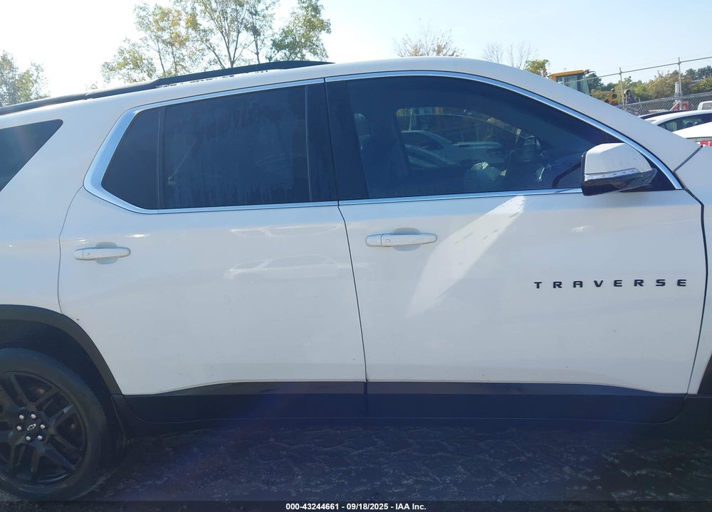 2019 CHEVROLET TRAVERSE 1LT VIN: 1GNERGKW8KJ155406