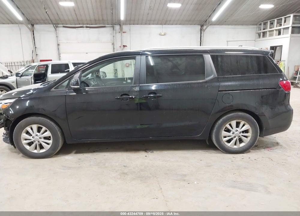 2016 KIA SEDONA LX VIN: KNDMB5C13G6171345