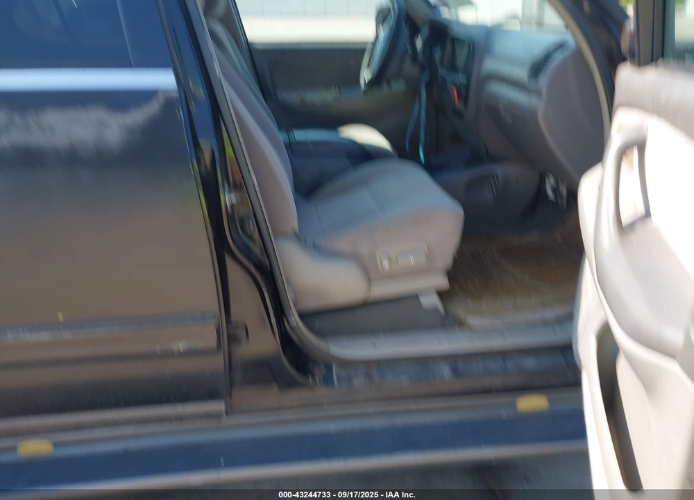 2004 TOYOTA SEQUOIA SR5 VIN: 5TDZT34A34S213403