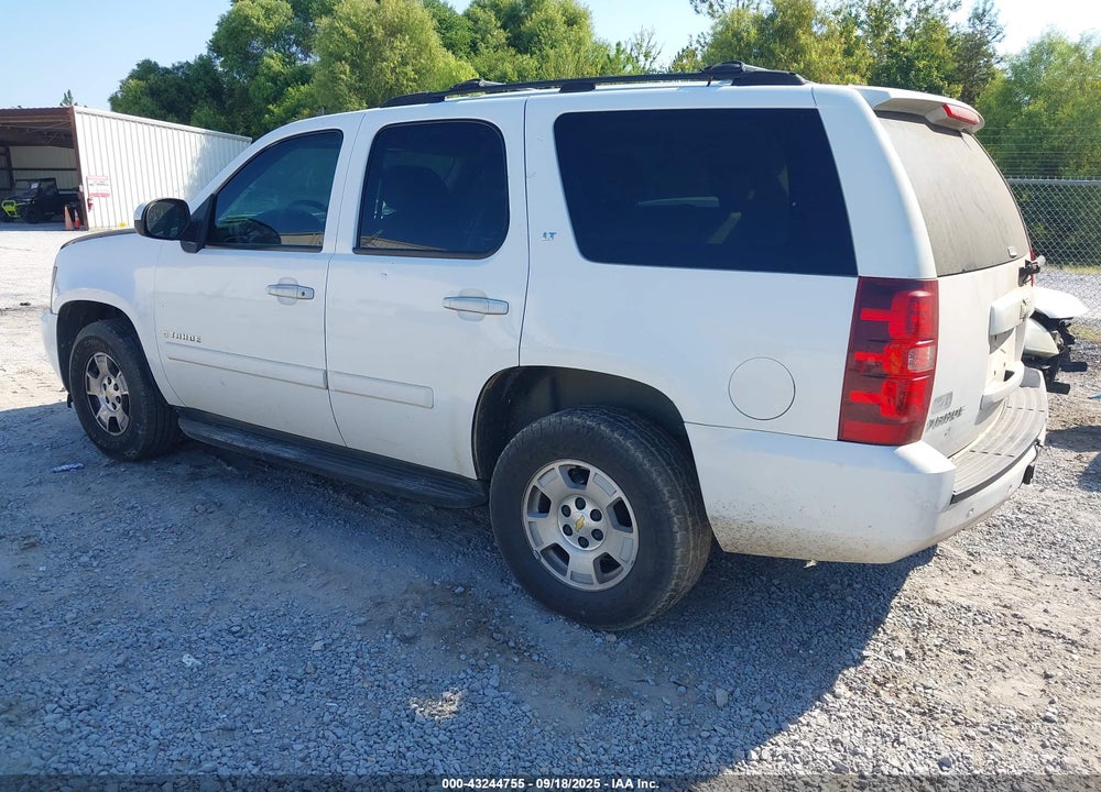 2007 CHEVROLET TAHOE VIN: 1GNFC13077R257561