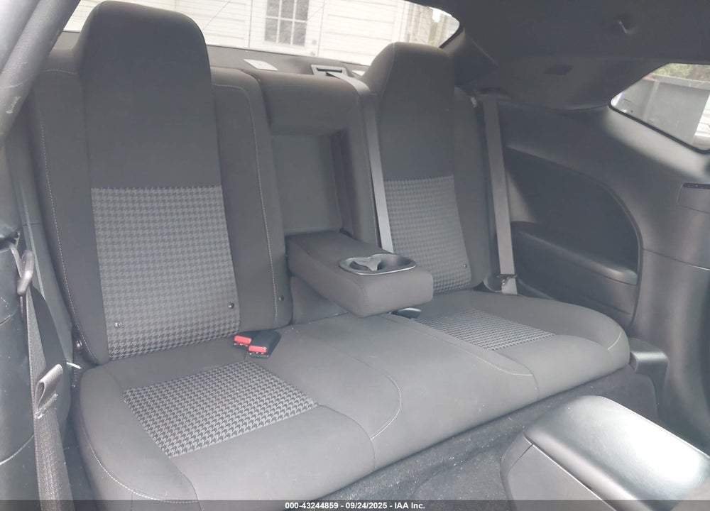 2022 DODGE CHALLENGER VIN: 2C3CDZJG0NH263789