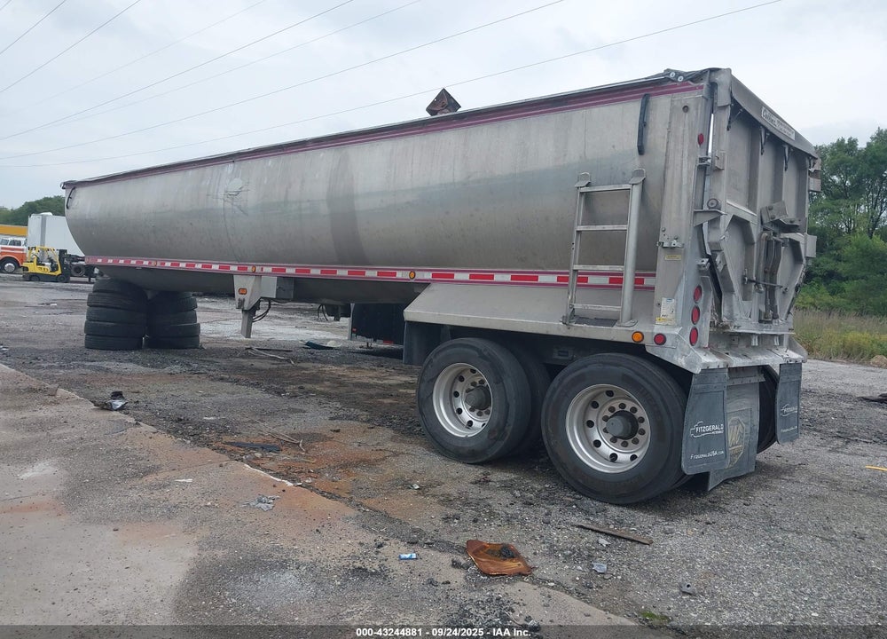 2009 MAC TRAILER MFG END DUMP VIN: 5MADN40209A017988