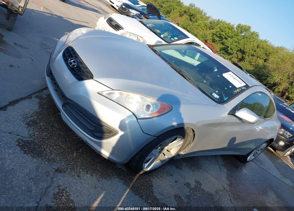 2011 HYUNDAI GENESIS 2.0T VIN: KMHHT6KD4BU055037