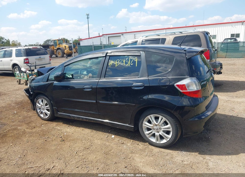 2009 HONDA FIT VIN: JHMGE88639S019309