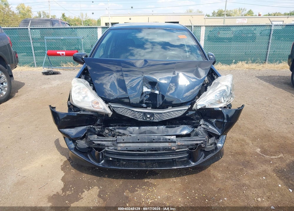 2009 HONDA FIT VIN: JHMGE88639S019309