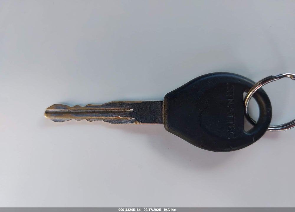 2002 NISSAN XTERRA XE VIN: 5N1ED28Y42C567485