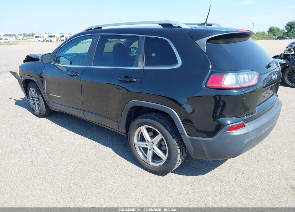 2019 JEEP CHEROKEE LATITUDE PLUS FWD VIN: 1C4PJLLB0KD249078