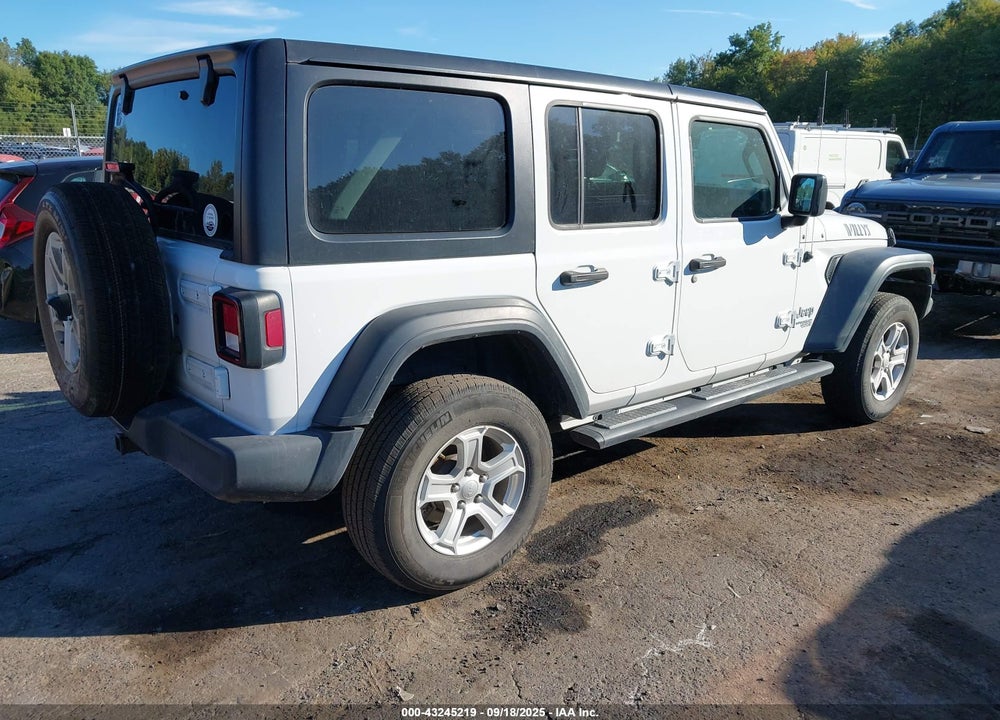 2018 JEEP WRANGLER UNLIMITED VIN: 1C4HJXDG9JW296716